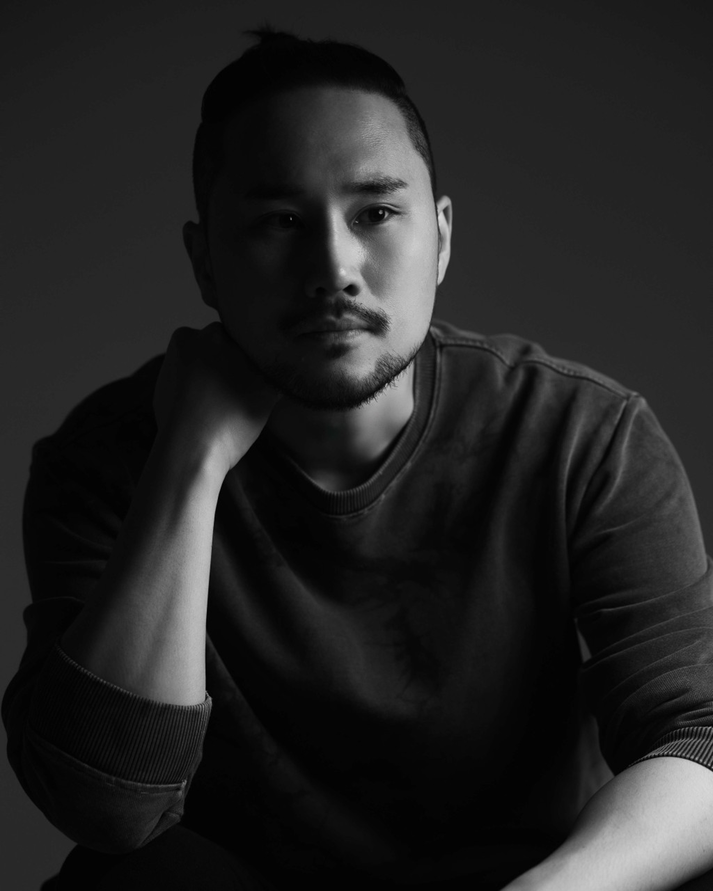 김진웅