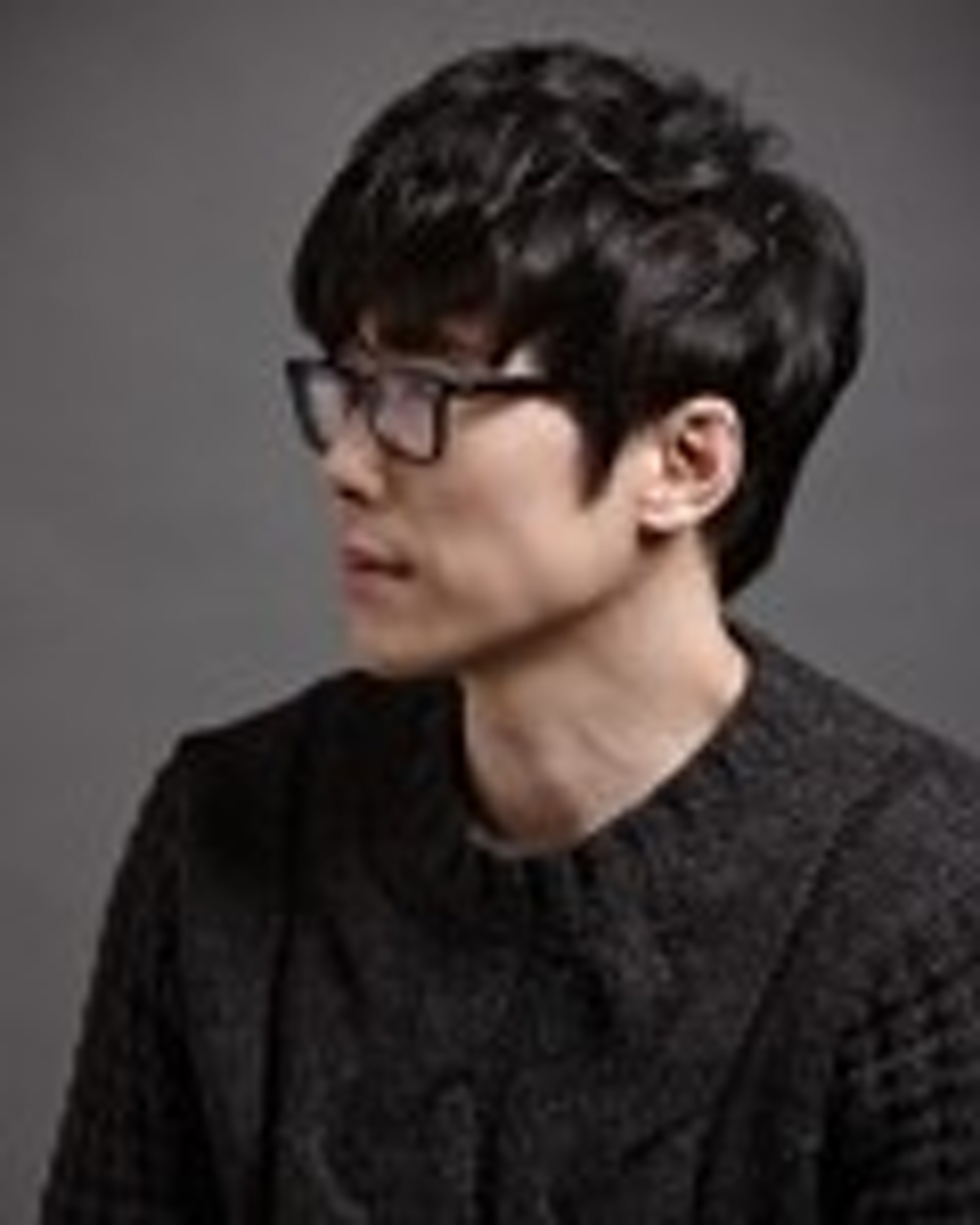 손현우